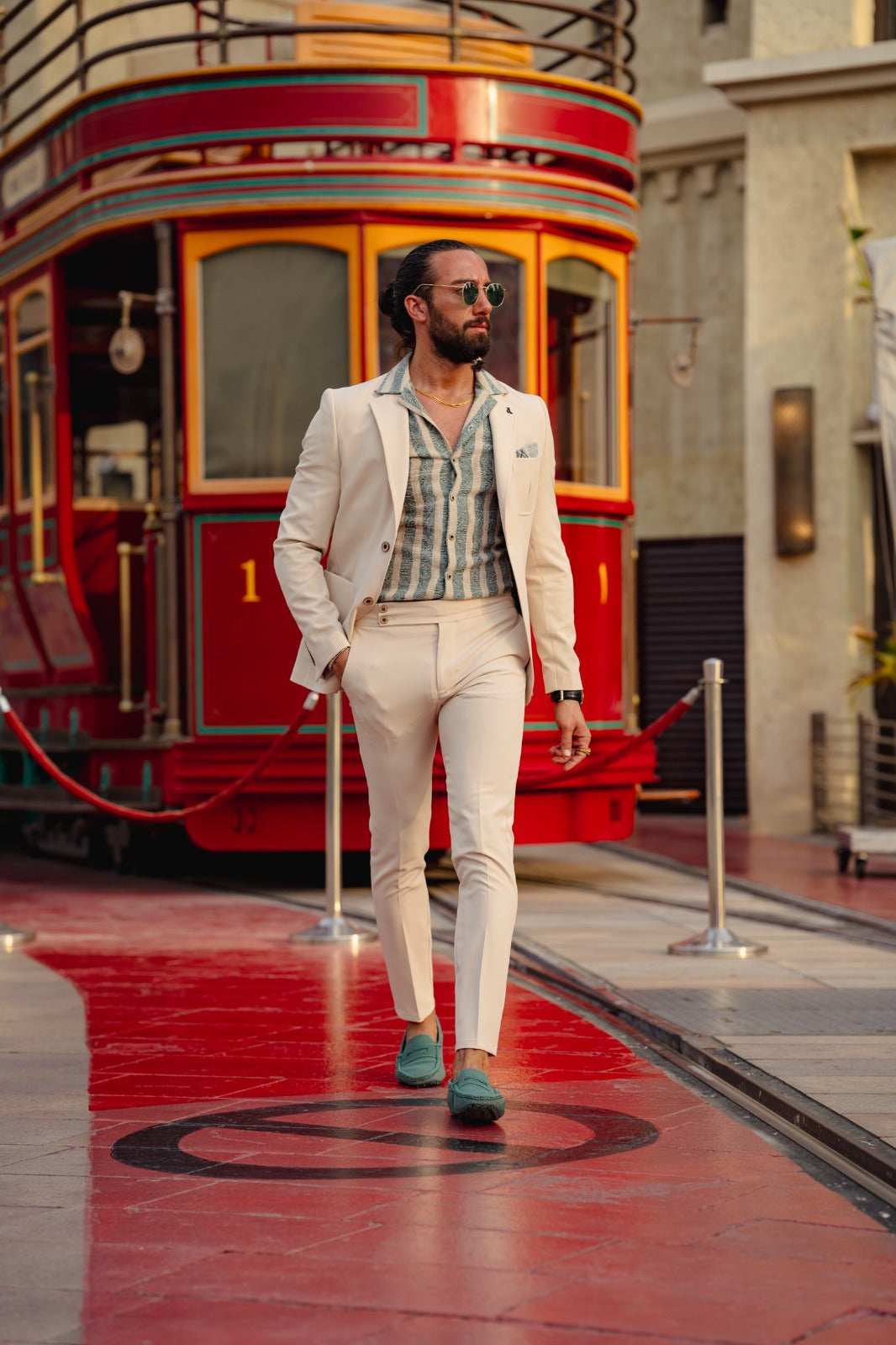 Vespo Slim Fit Beige Suit - Sophisticated Elegance for Every Occasion