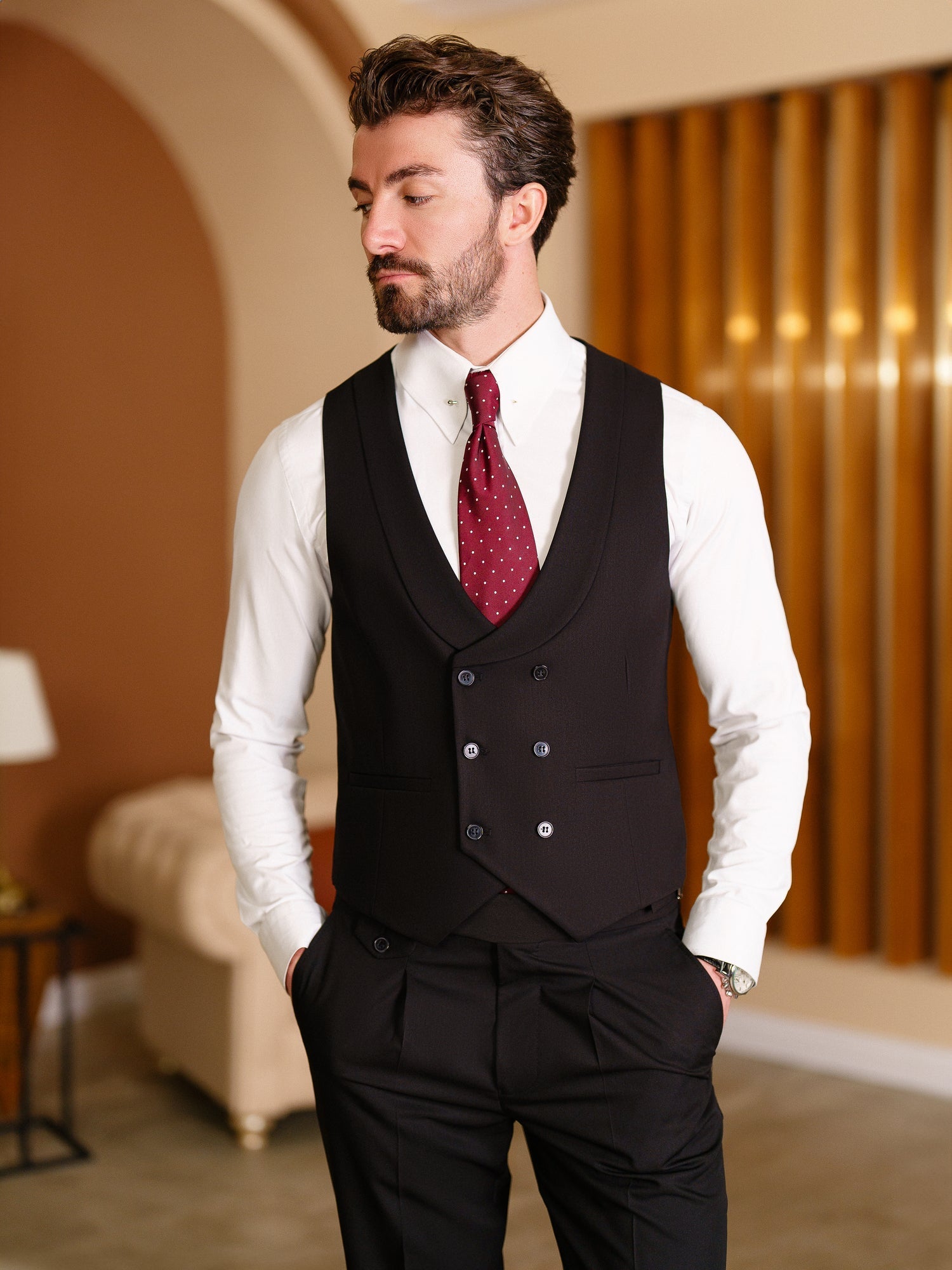 Black Modern-Fit Suit 3-Piece VIOSSI