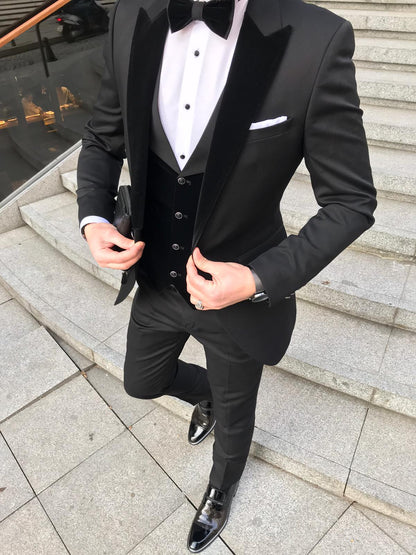 Black Slim Tuxedo Suit - Timeless Elegance for Formal Occasions