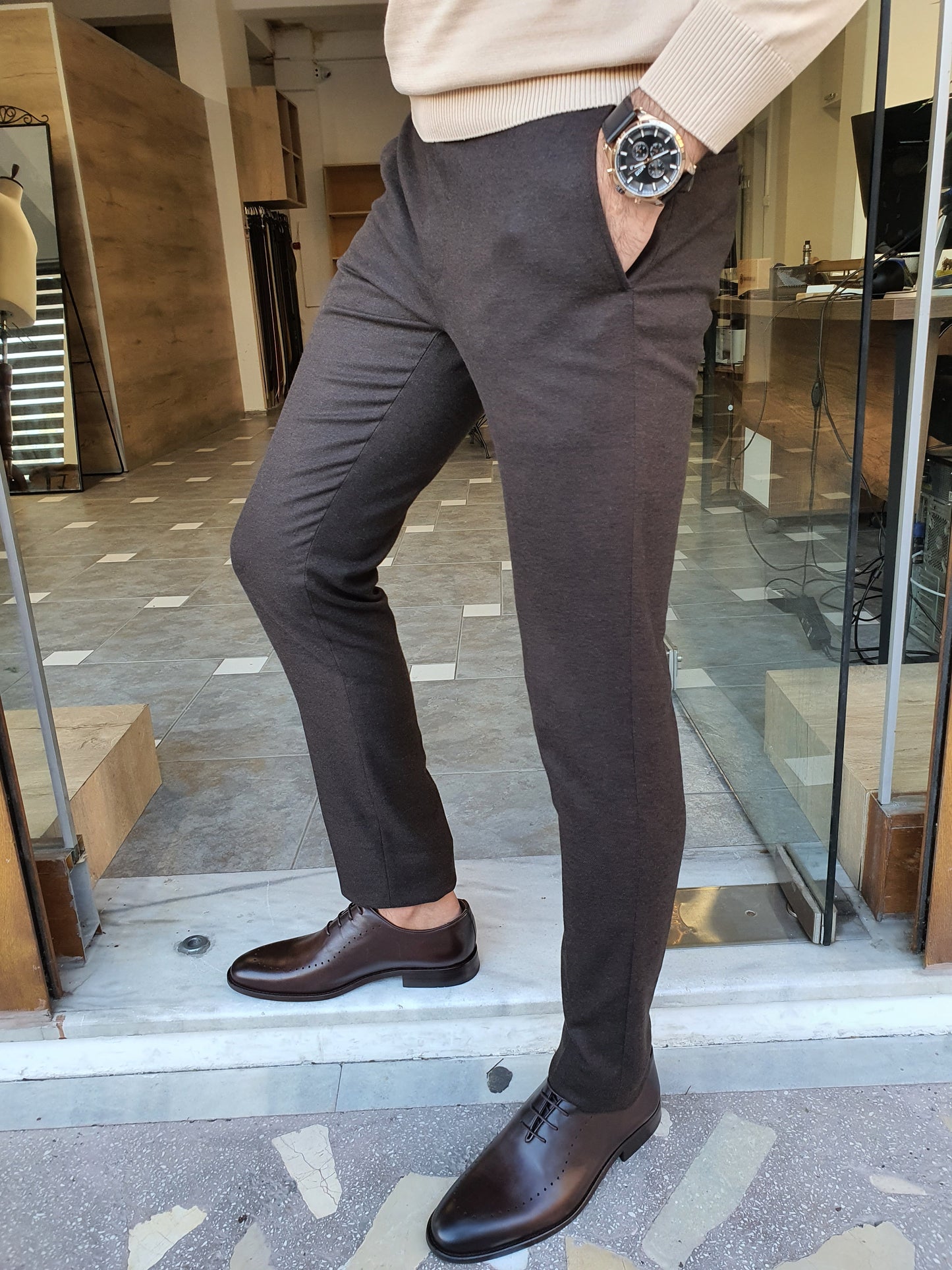 Sarpa Brown Slim Fit Pants - Versatile and Comfortable