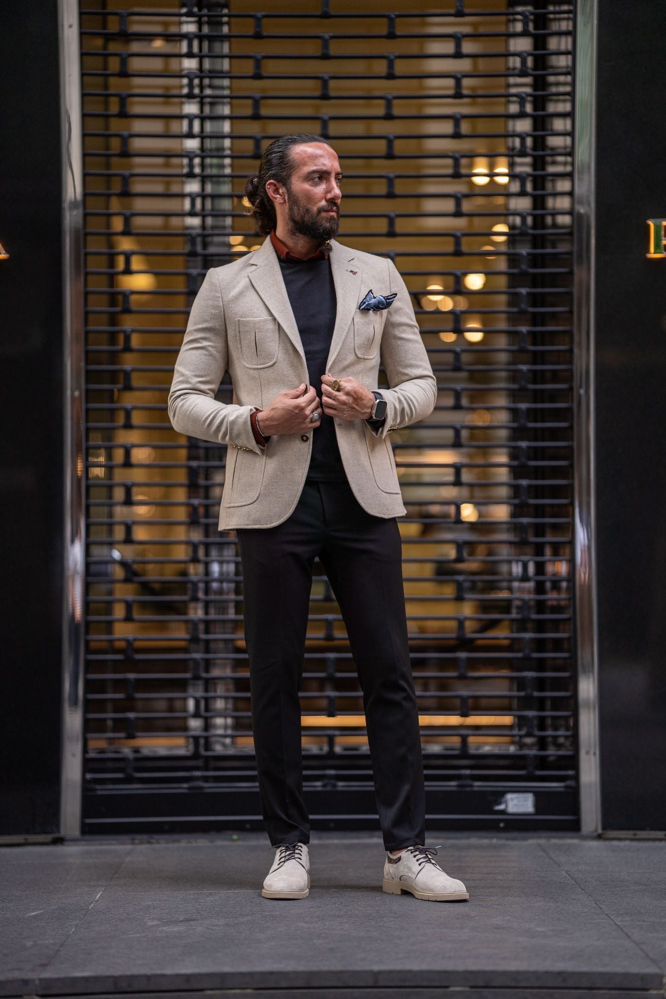 Mateo Beige Slim Fit Blazer - Elevate Your Wardrobe with Versatile Style