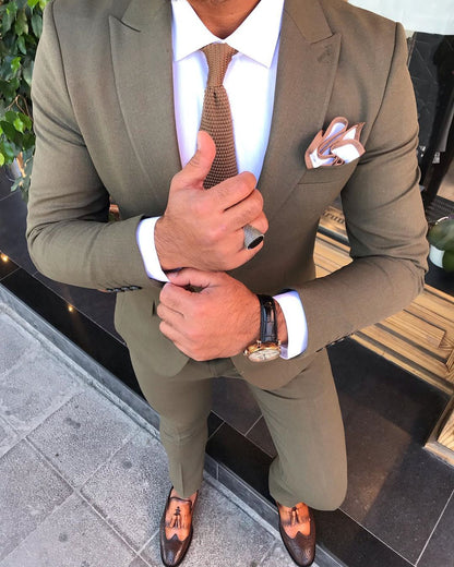 Austin Khaki Slim-Fit Suit - Elegant Three-Piece for Every Occasion