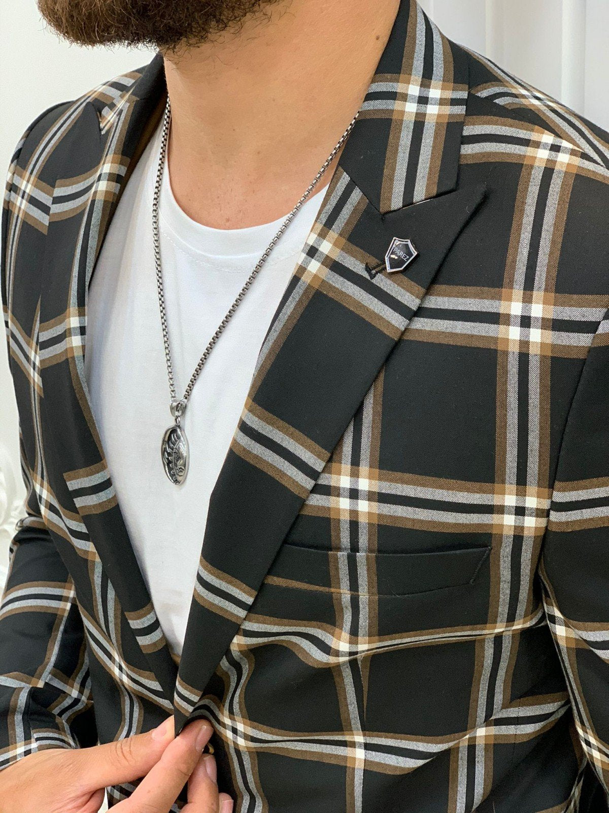 Areni Black Plaid Slim Fit Suit