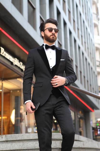 Black Slim Tuxedo Suit - Timeless Elegance for Formal Occasions