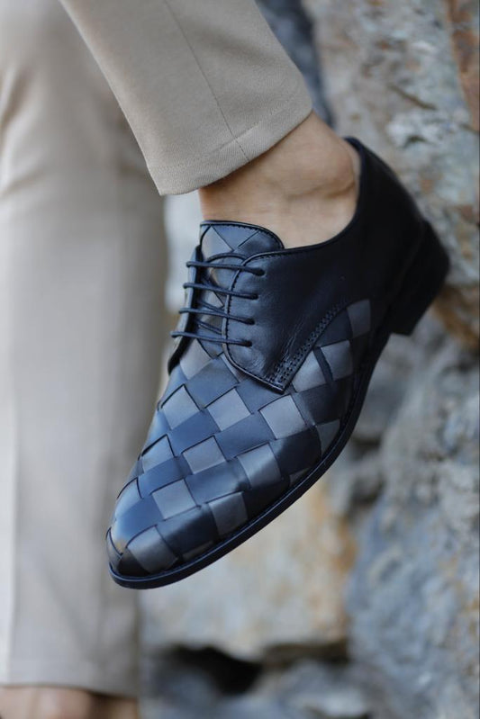 Lawson Gray Black Laced Derby Shoes – Sophisticated Leather Footwear for Every Occasion