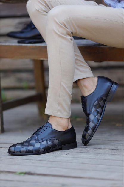 Lawson Gray Black Laced Derby Shoes – Sophisticated Leather Footwear for Every Occasion