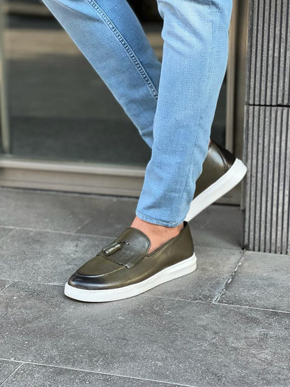 Lawson Khaki Kilt Tassel Loafers - Style Meets Comfort
