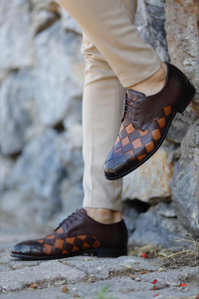 Lawson Tan Brown Laced Derby Shoes