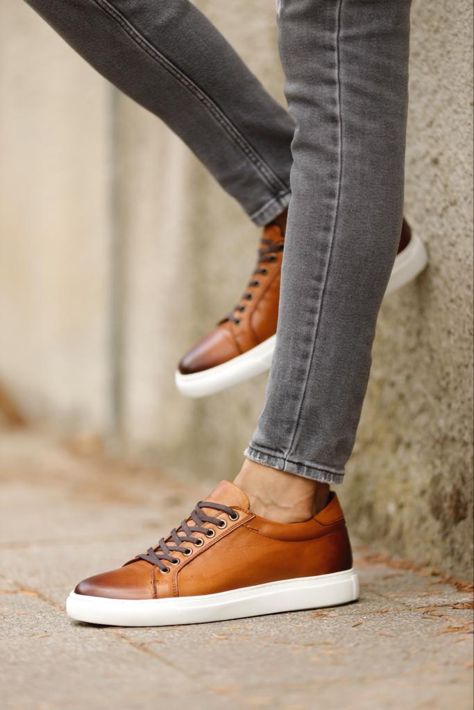 Lawson Tan Low-Top Sneakers: The Perfect Blend of Style and Comfort