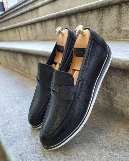 Bellingham Black Buckle Loafer - Classic Elegance and Comfort