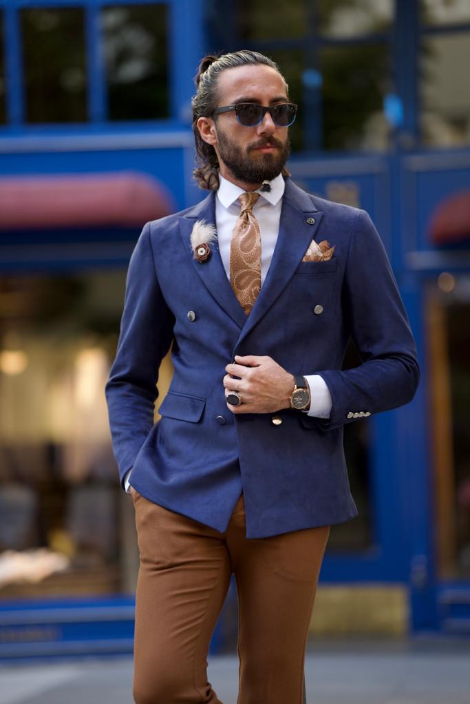 Avion Blue Slim Fit Peak Lapel Blazer for Modern Men