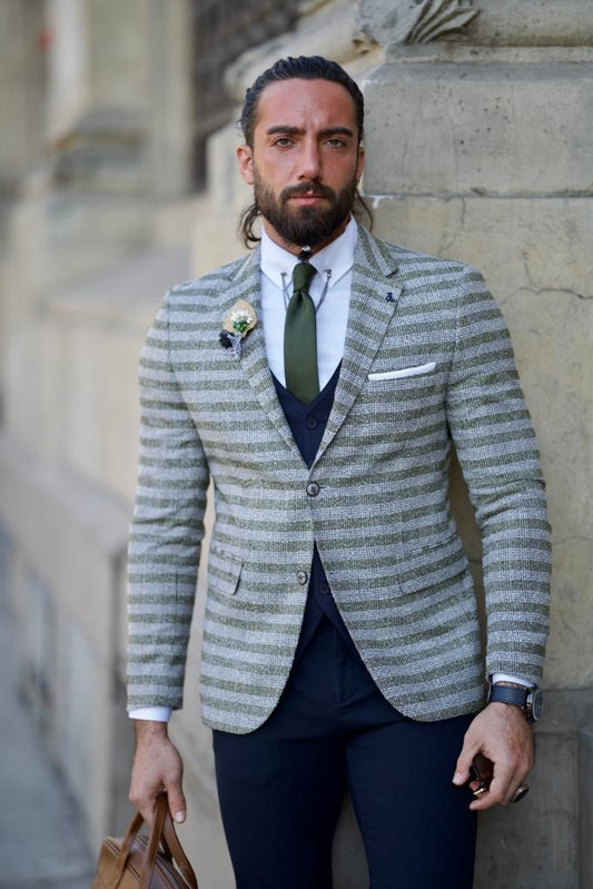 Fabio Green Slim Fit Notch Lapel Striped Blazer - A Touch of Elegance for Every Occasion