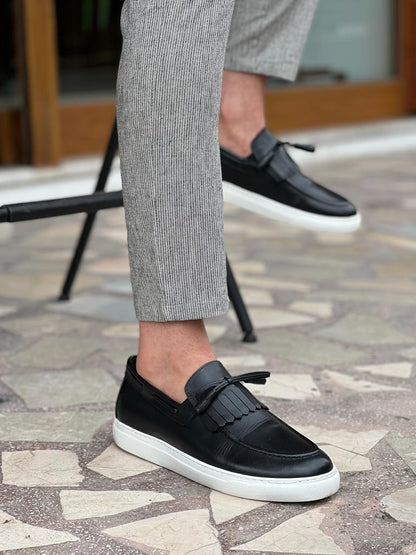 Tampa Black Kiltie Loafers for the Modern Gentleman