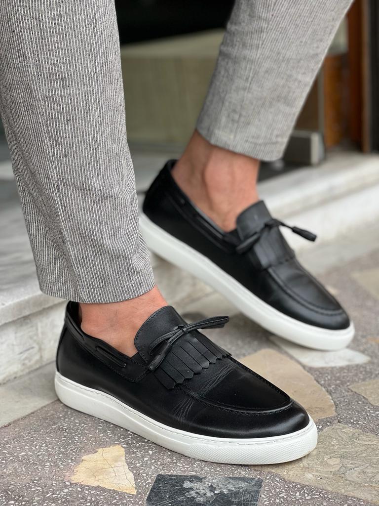Tampa Black Kiltie Loafers for the Modern Gentleman