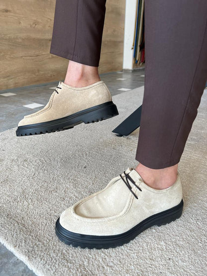 Tampa Beige Laced Suede Shoes: Elegance Meets Comfort