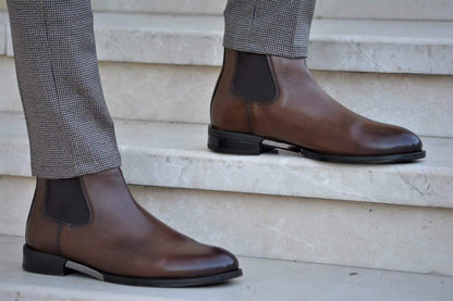 Vicenza Calf Leather Boots in Brown - Elevate Your Style