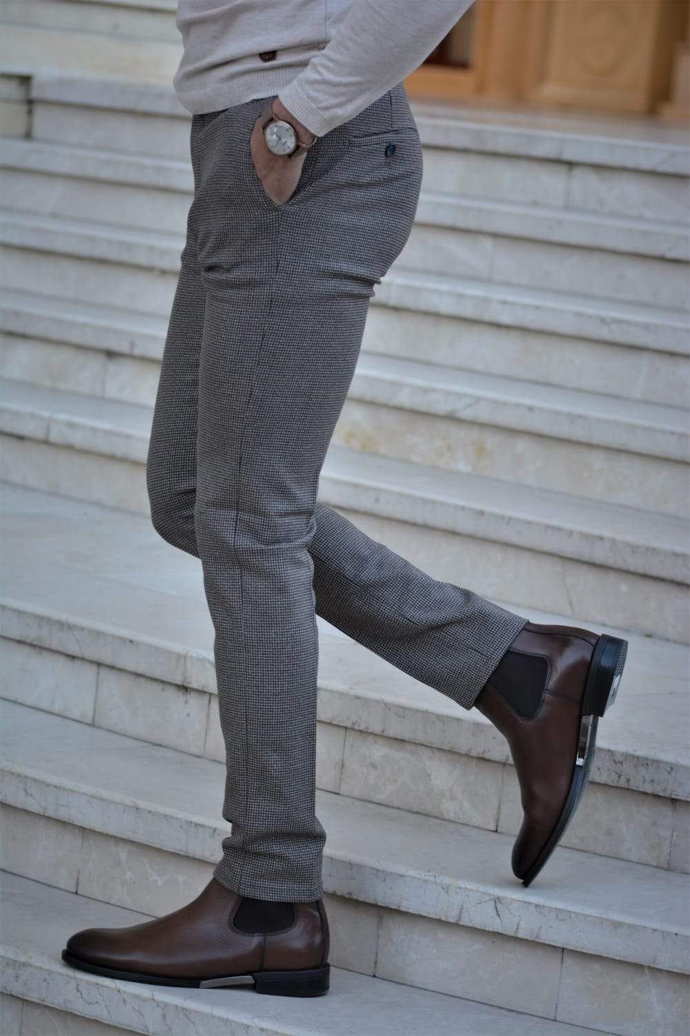 Vicenza Slim-fit Plaid Pants Beige - Ideal for Every Occasion