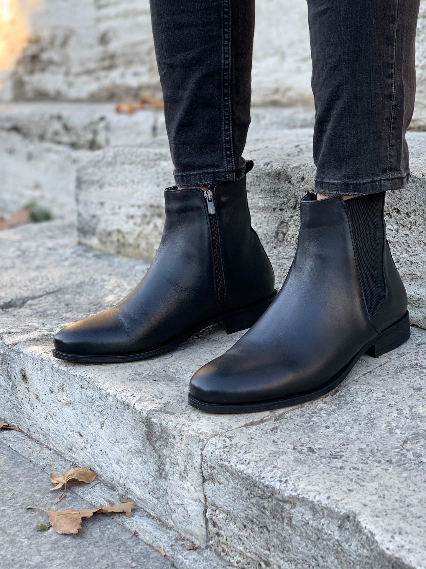 Mantoni Black Suede Leather Chelsea Boots