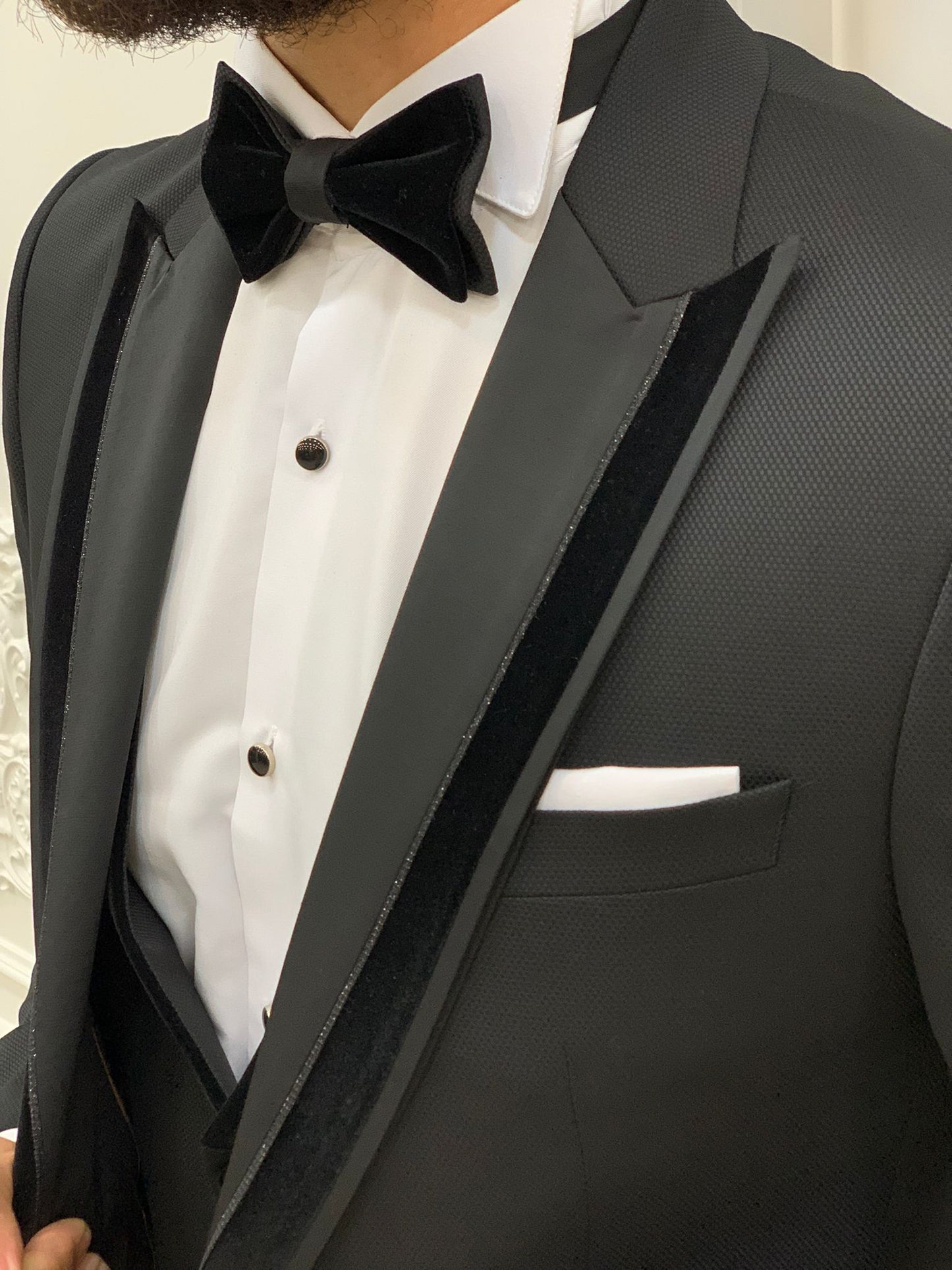 Edmond Black Slim Fit Velvet Peak Lapel Tuxedo