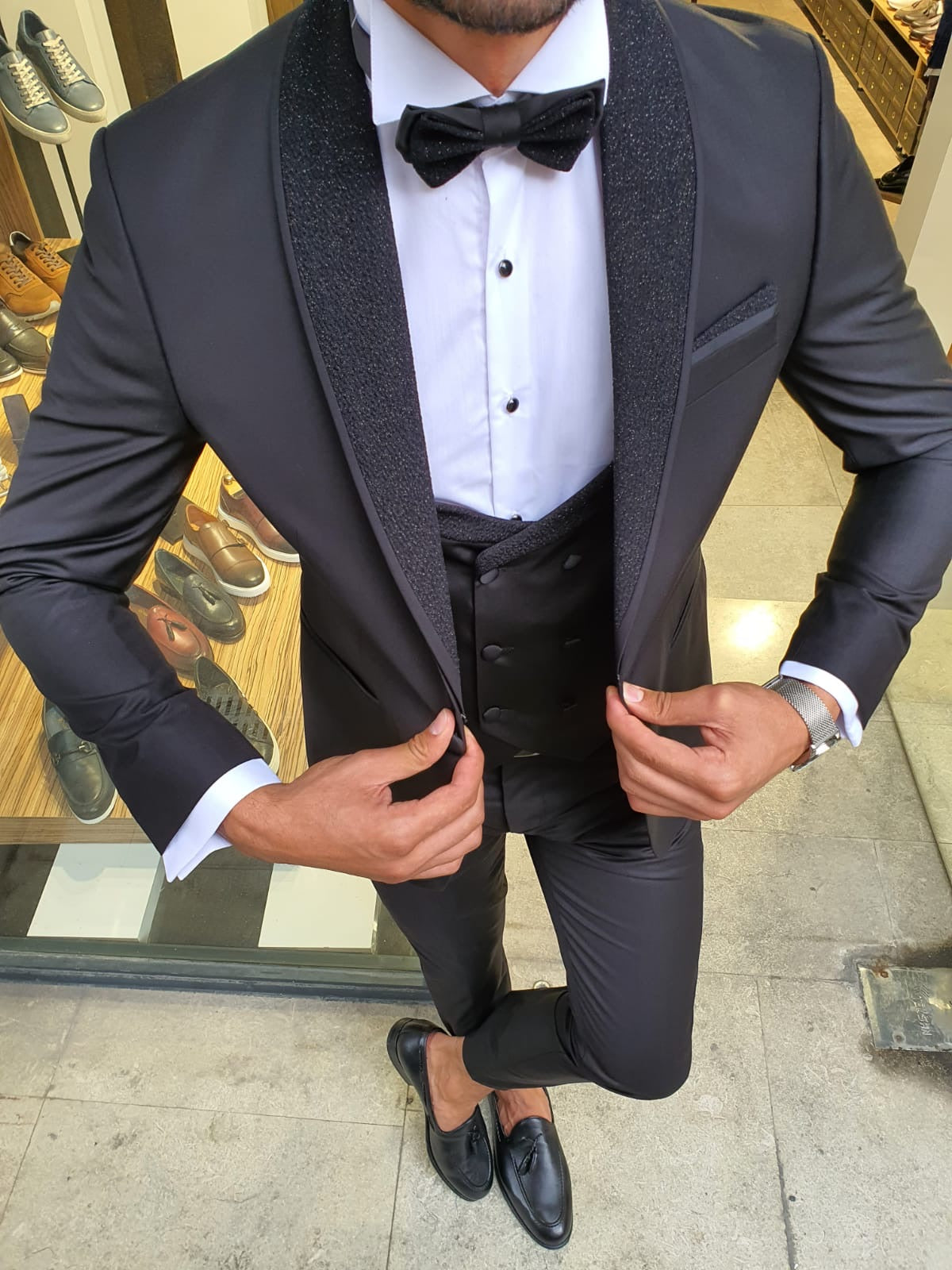 Midvale Black Slim Fit Shawl Lapel Tuxedo
