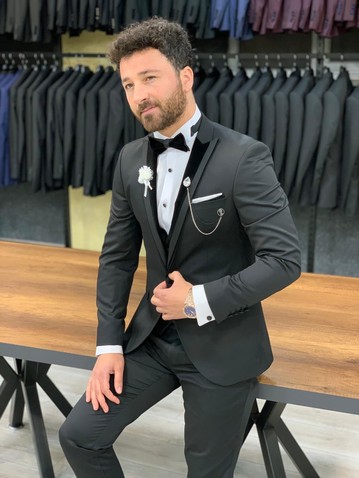 Keene Black Velvet Peak Lapel Tuxedo - The Pinnacle of Formal Elegance