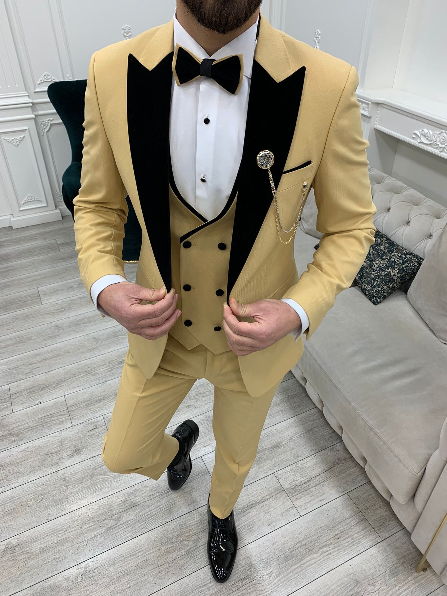 Eden Yellow Slim Fit Velvet Peak Lapel Tuxedo