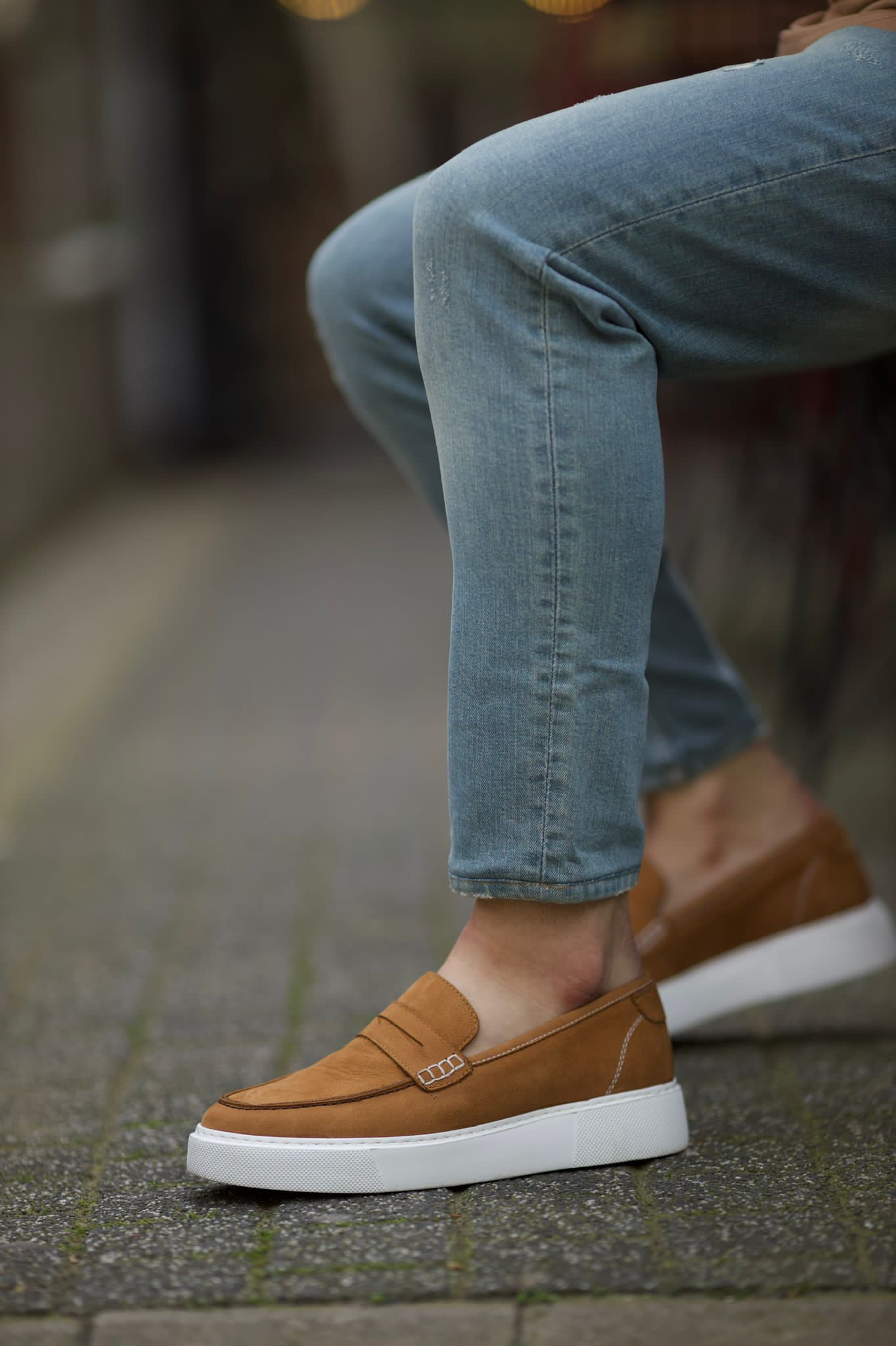 Vince Eva Sole Nubuck Strap Camel Shoes: Stylish Comfort for Every Occasion