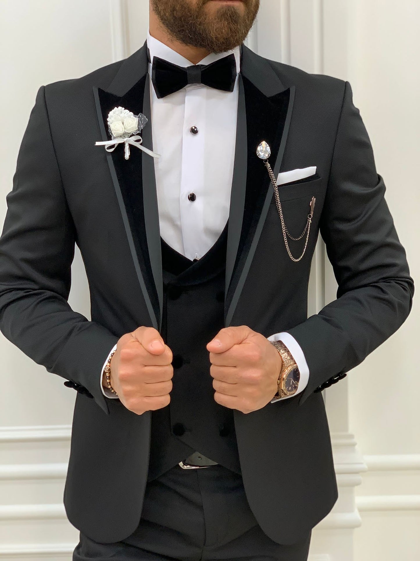 Wilson Black Velvet Shawl Lapel Tuxedo: The Ultimate Formalwear Statement