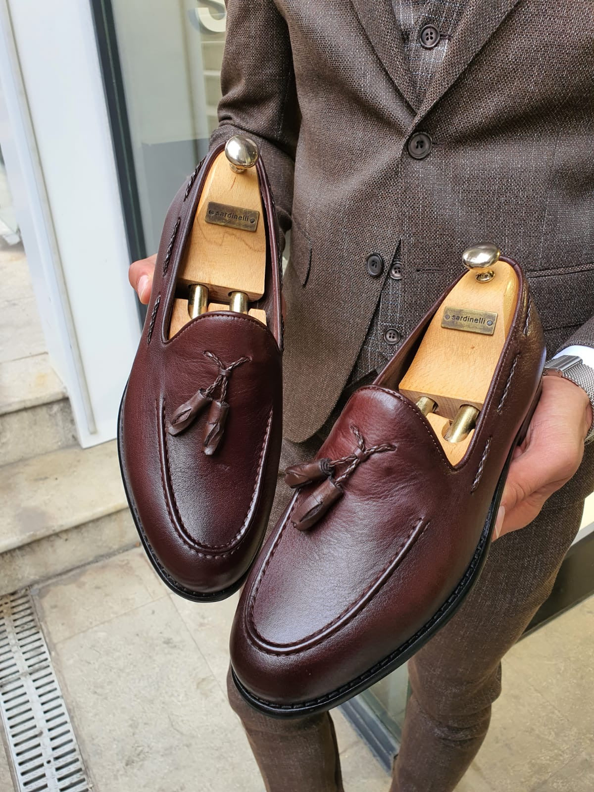 Fort Worth Brown Tassel Loafer - Elegant Leather Footwear for Men