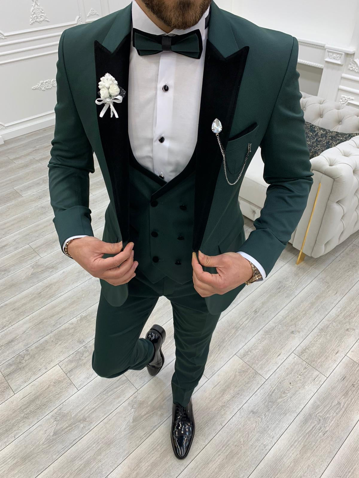 Royal Green Slim Fit Velvet Peak Lapel Tuxedo