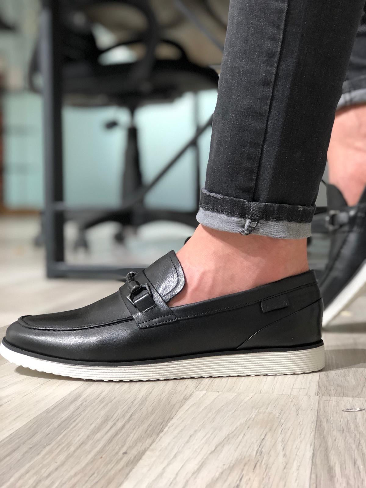 Heritage Buckle Detail Black Loafer