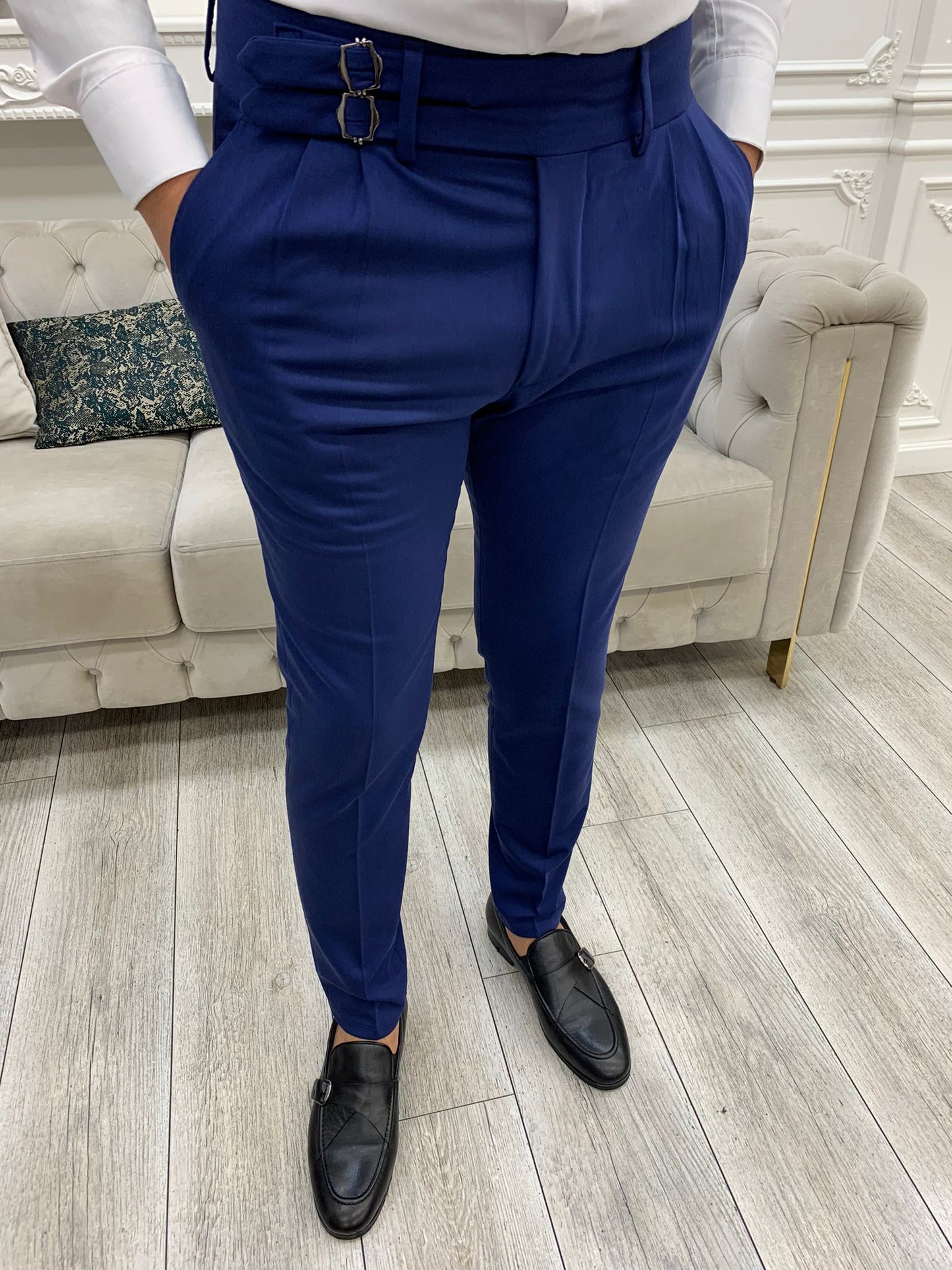 Sax Buckled Canvas Trousers for All Occasions