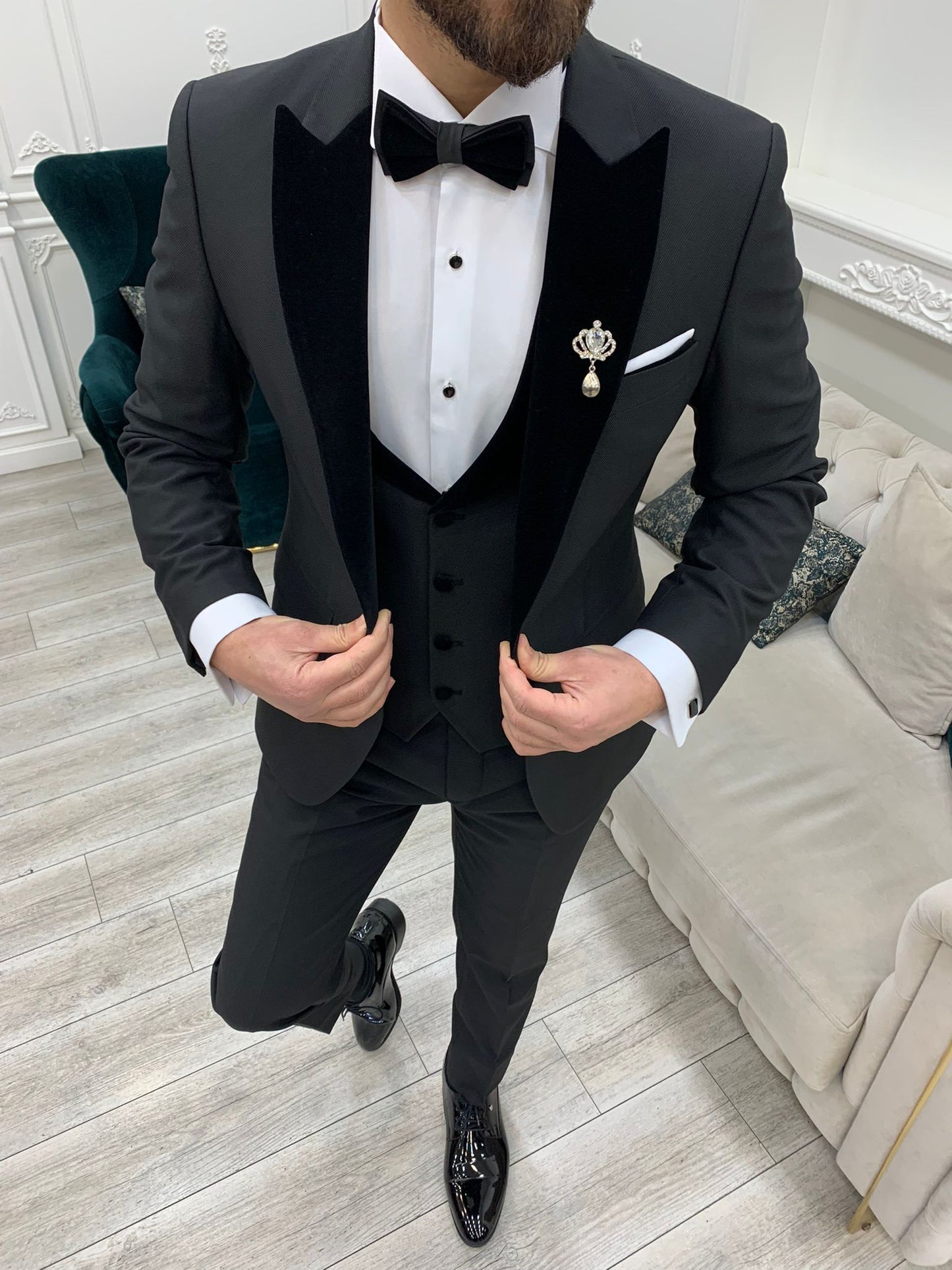 Eden Black Slim Fit Velvet Peak Lapel Tuxedo