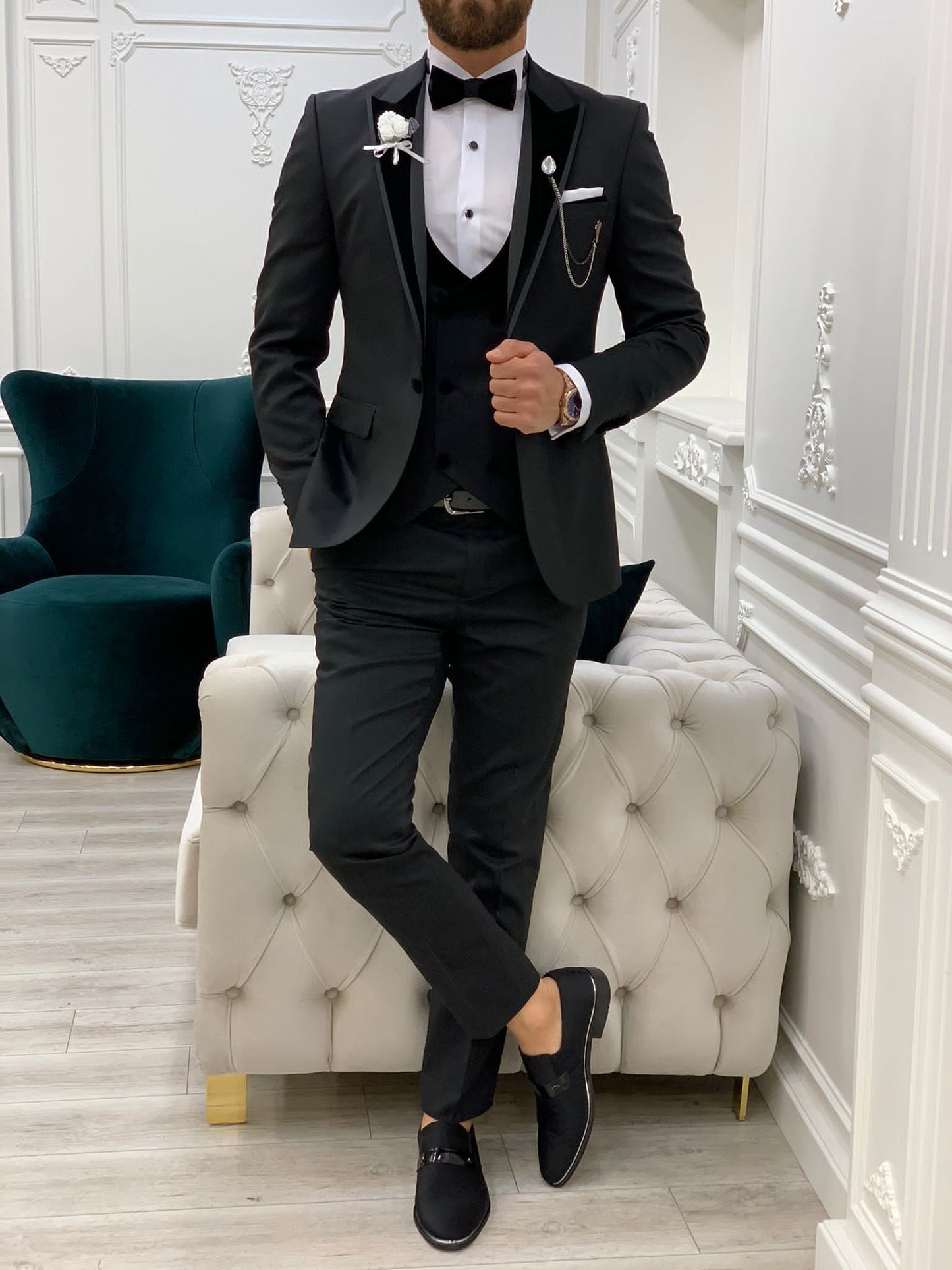 Wilson Black Velvet Shawl Lapel Tuxedo: The Ultimate Formalwear Statement