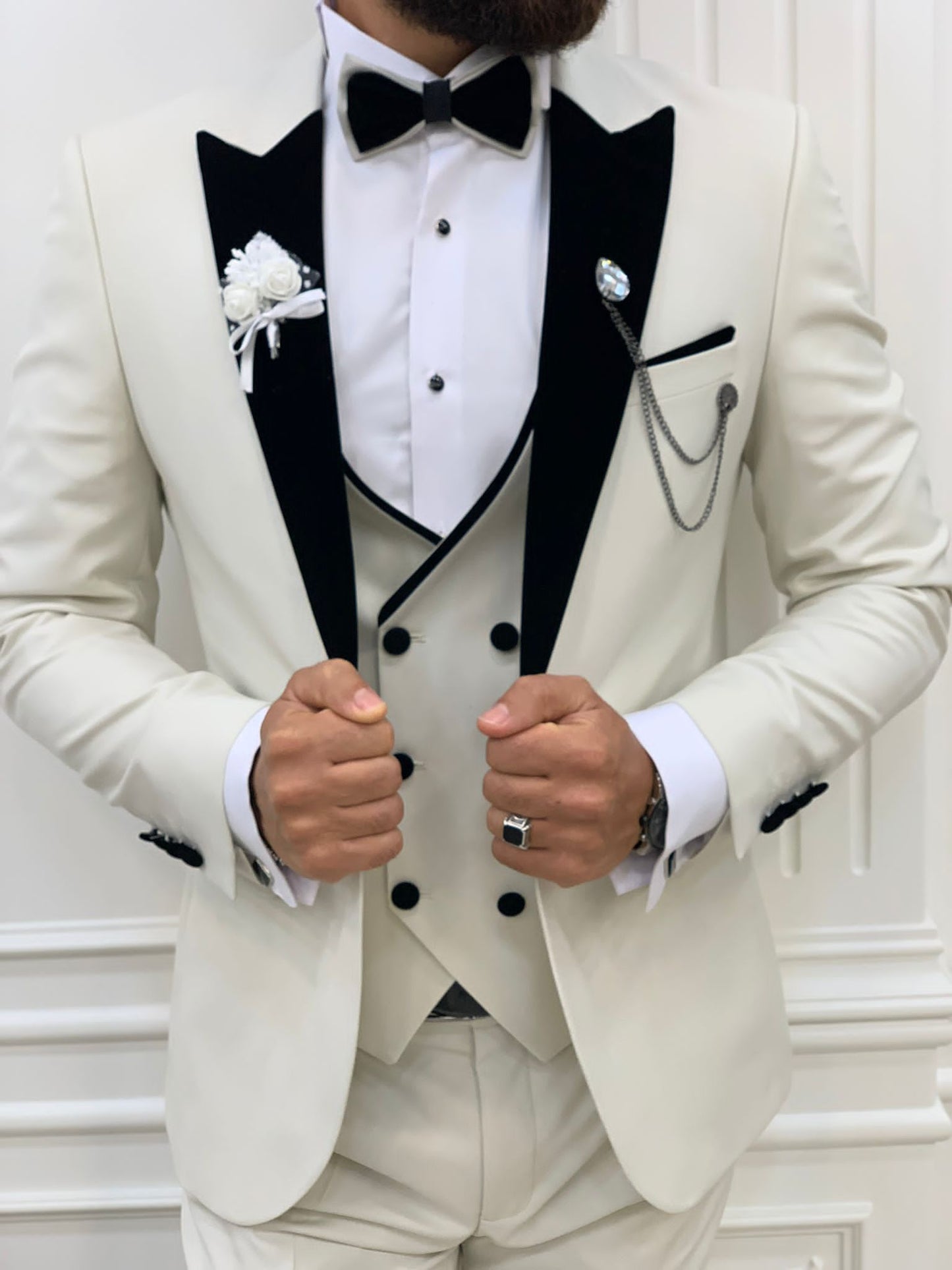 Acacia White Slim Fit Velvet Peak Lapel Tuxedo - Elevate Your Formal Wardrobe