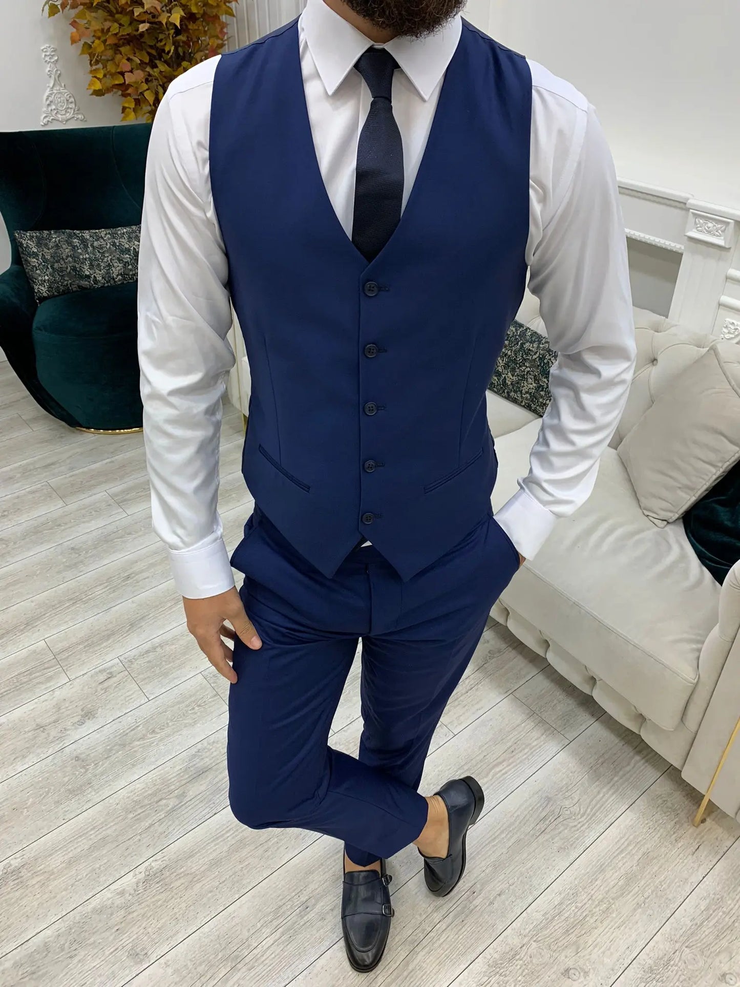 Men's Navy Blue Slim Fit Peak Lapel Suit - The Perfect Choice for Every Occasion BOJONI