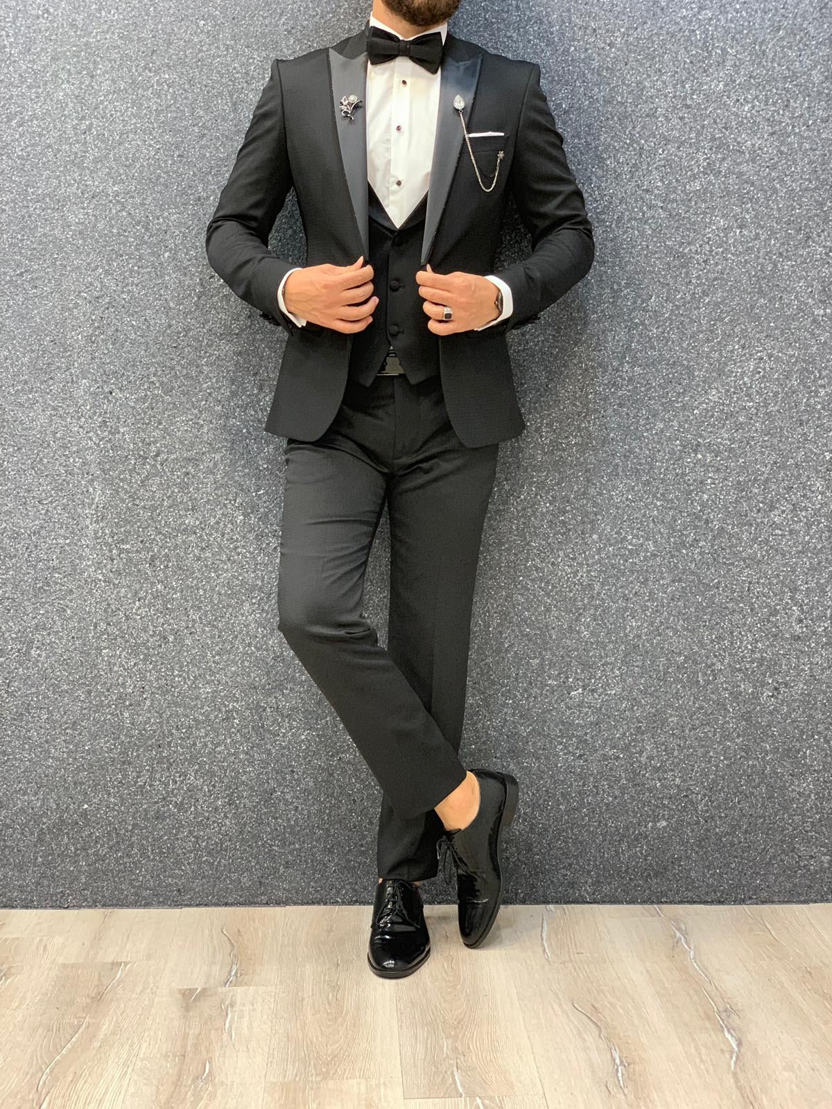 Bond Black Slim Fit Tuxedo - Timeless Elegance for Formal Occasions