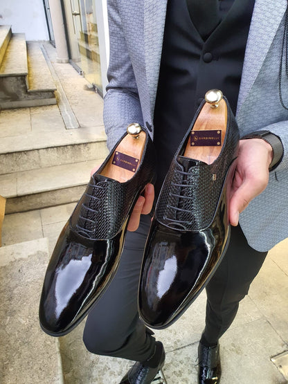 VillaNova Black Laced Oxford - Elegant Patent Leather Shoes
