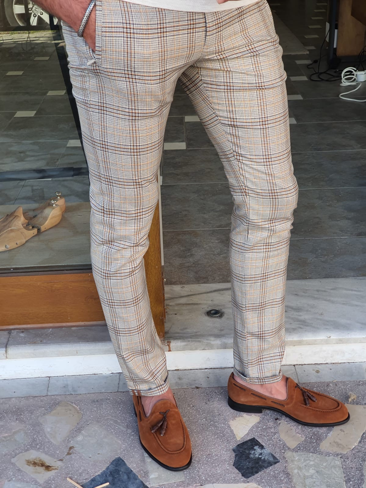 Montreal Brown Slim Fit Plaid Pants: Elegant Versatility for Every Occasion