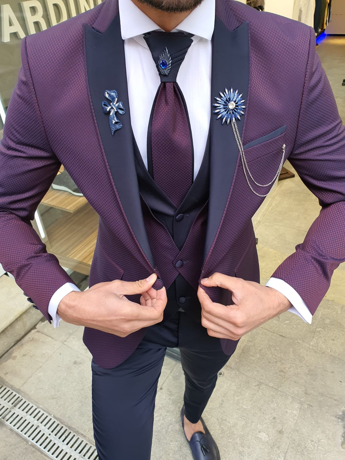 Forenza Damson Peak Lapel Tuxedo - Timeless Elegance for Formal Occasions