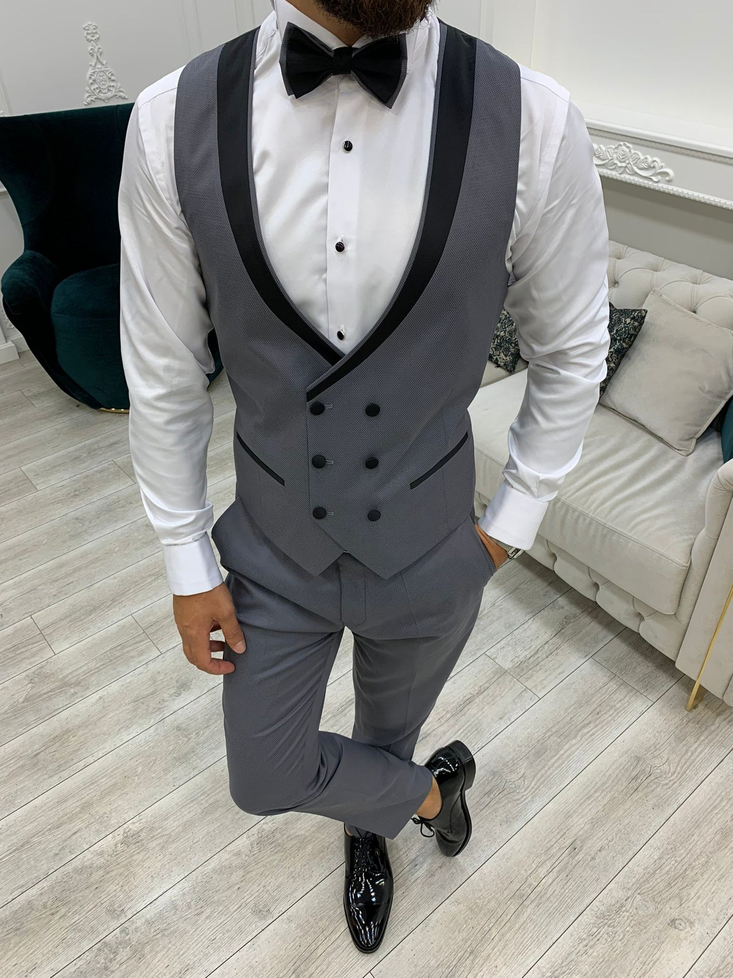 Ventura Gray Slim Fit Peak Lapel Tuxedo – Elevate Your Formal Wardrobe