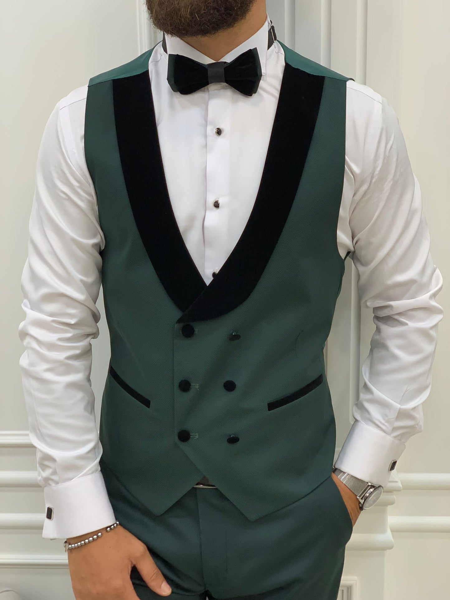 Infinite Green Slim Fit Velvet Peak Lapel Tuxedo