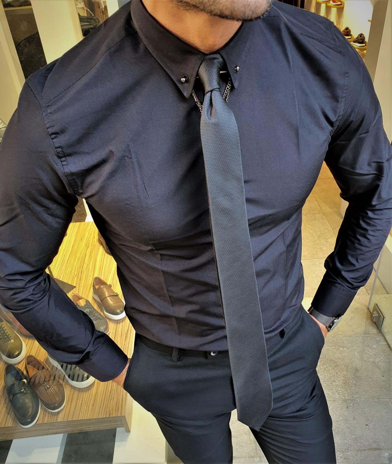 Brabion Stefano Black Slim Fit Shirt: Timeless Elegance for Every Occasion