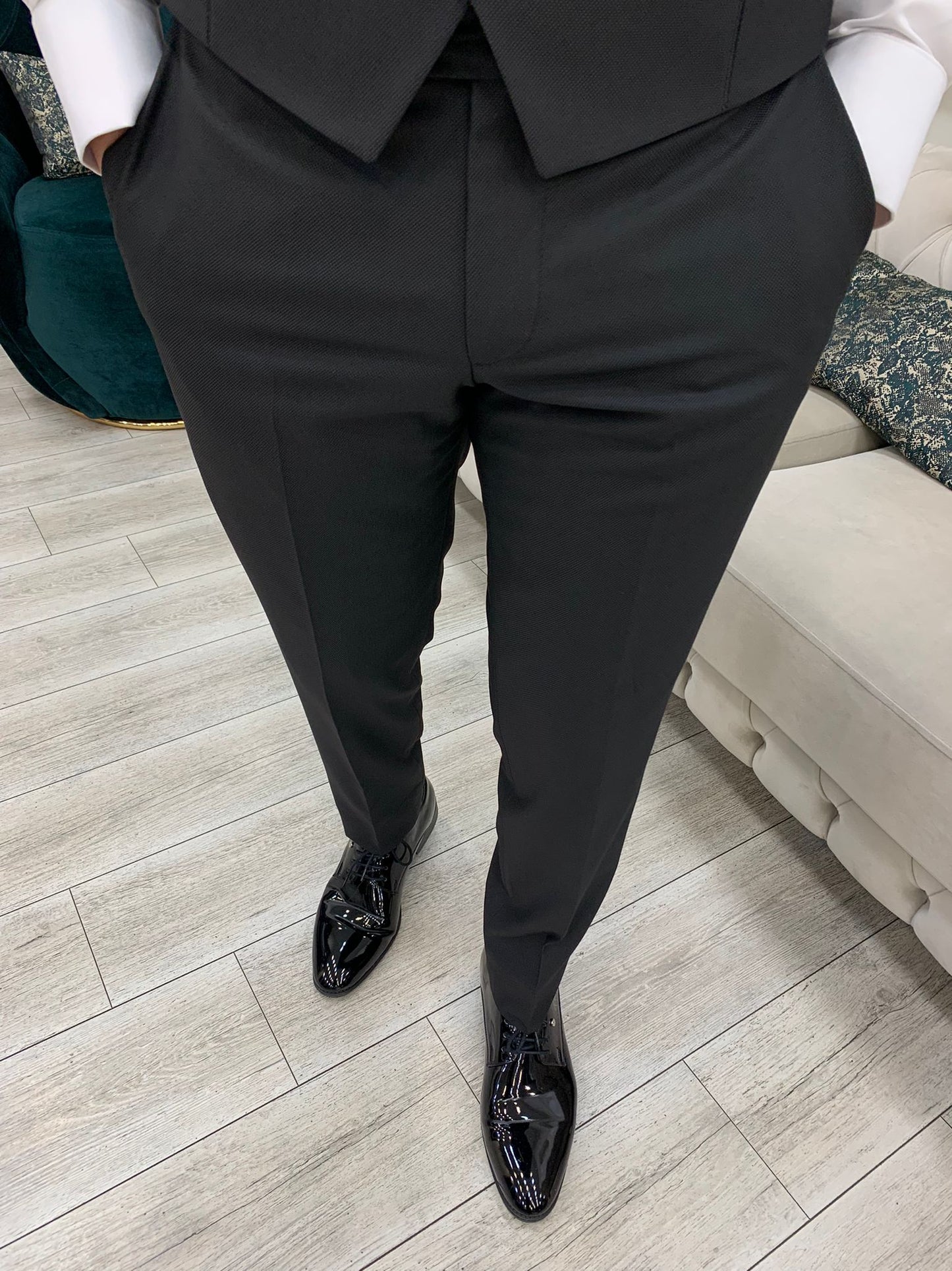 Eden Black Slim Fit Velvet Peak Lapel Tuxedo