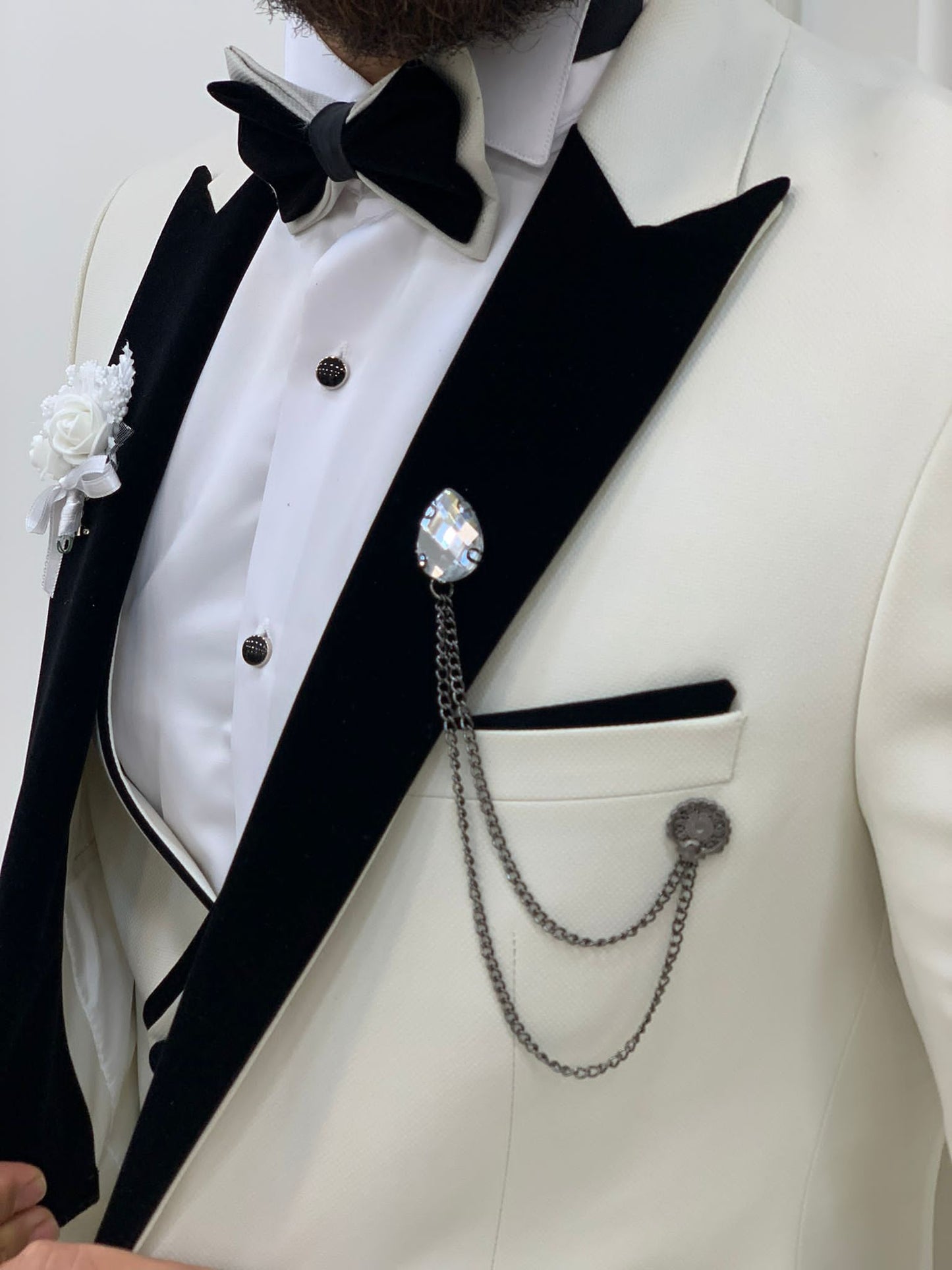 Acacia White Slim Fit Velvet Peak Lapel Tuxedo - Elevate Your Formal Wardrobe