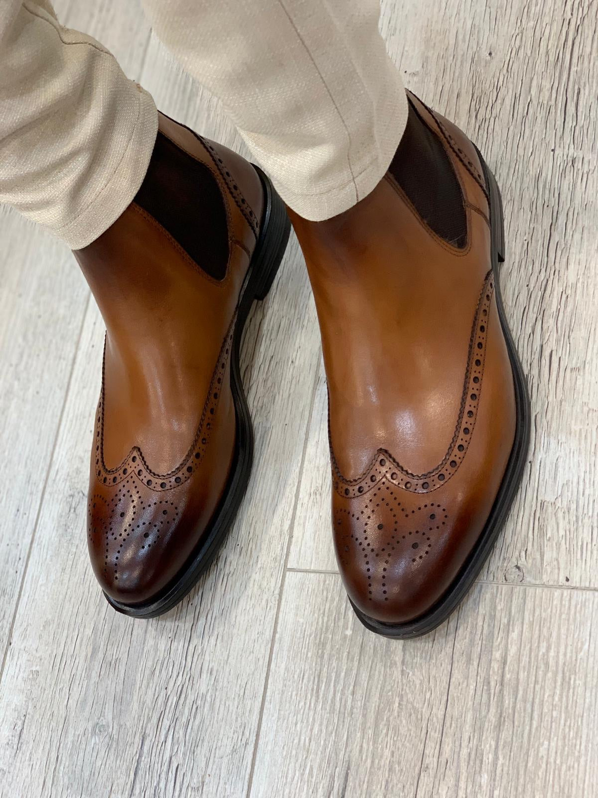 Ade Brown Chelsea Boots - Elegant Leather Footwear for Every Occasion