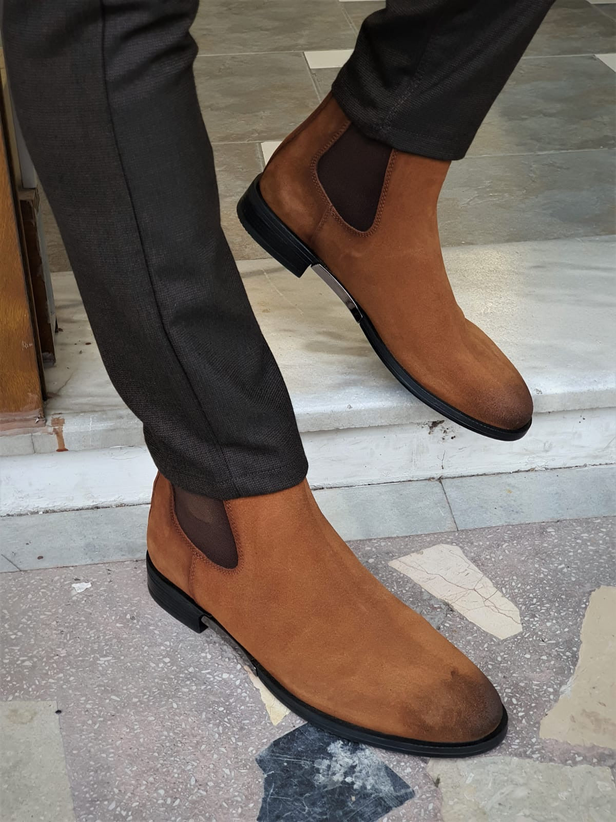 Torino Tan Suede Chelsea Boots