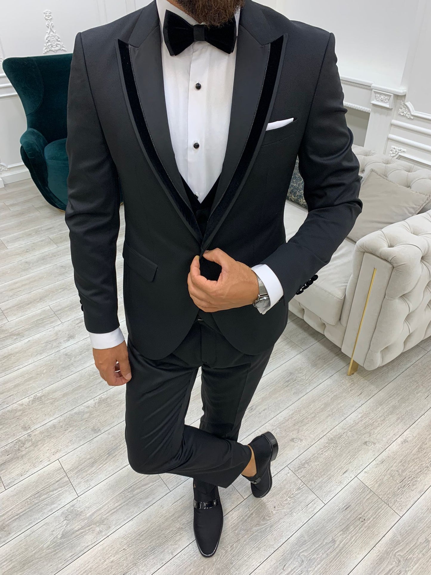 Edmond Black Slim Fit Velvet Peak Lapel Tuxedo