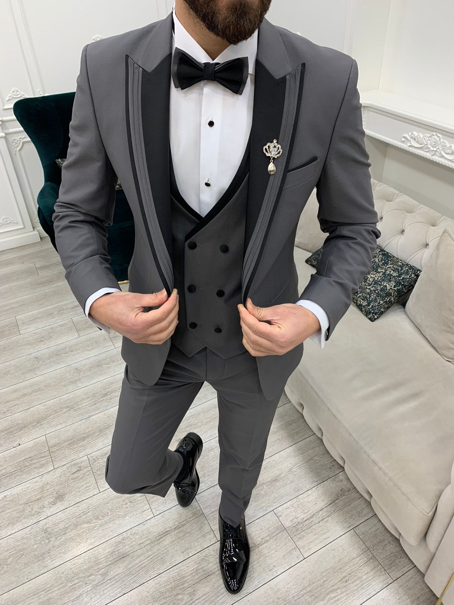 Glendale Gray Slim Fit Peak Lapel Tuxedo