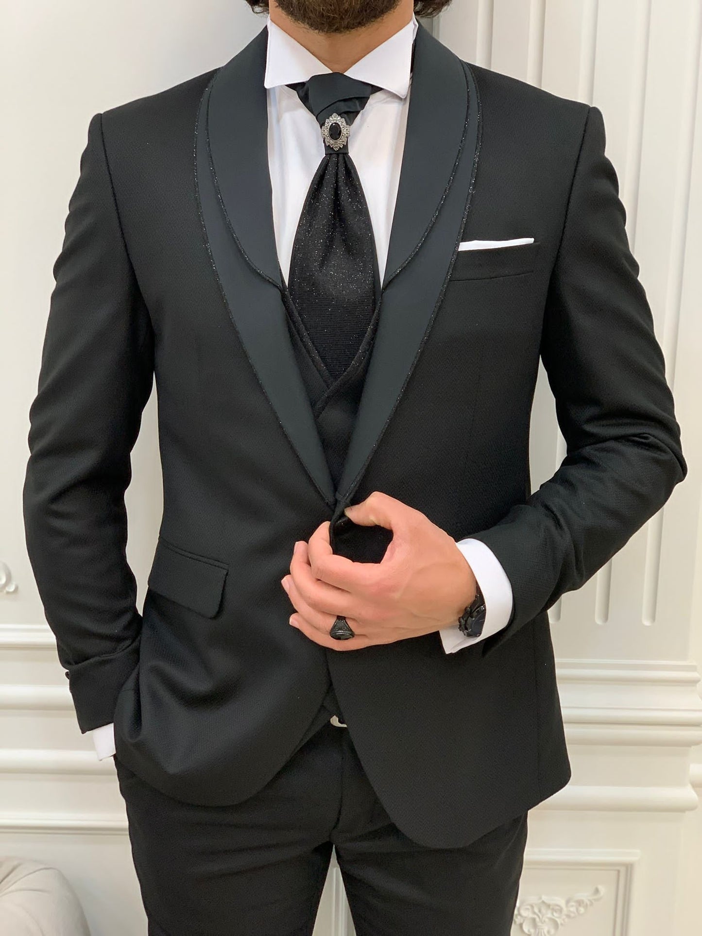 Forte Black Slim Fit Shawl Lapel Wedding Suit